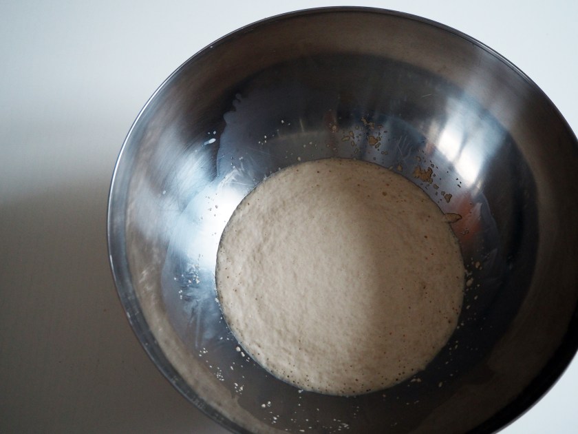 Cake with yeast dough