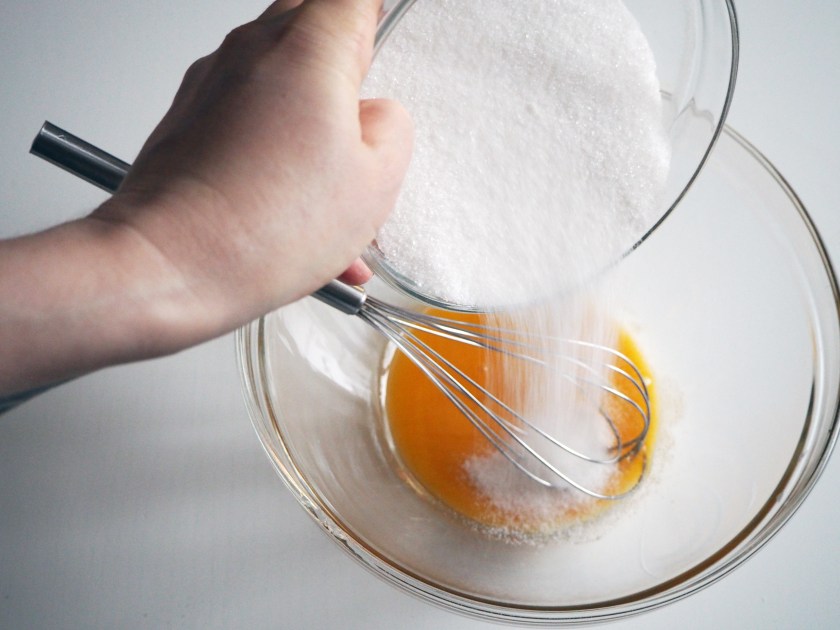 Cake with yeast dough