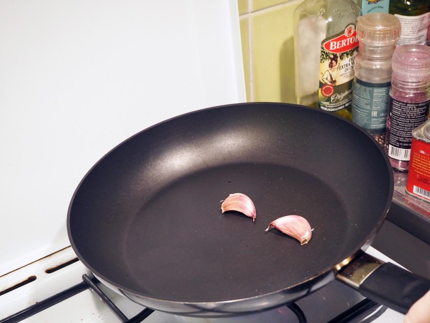 Cold Almond And Garlic Soup