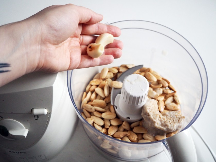 Cold Almond And Garlic Soup