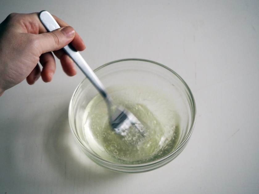 Phyllo rolls with spicy meat filling